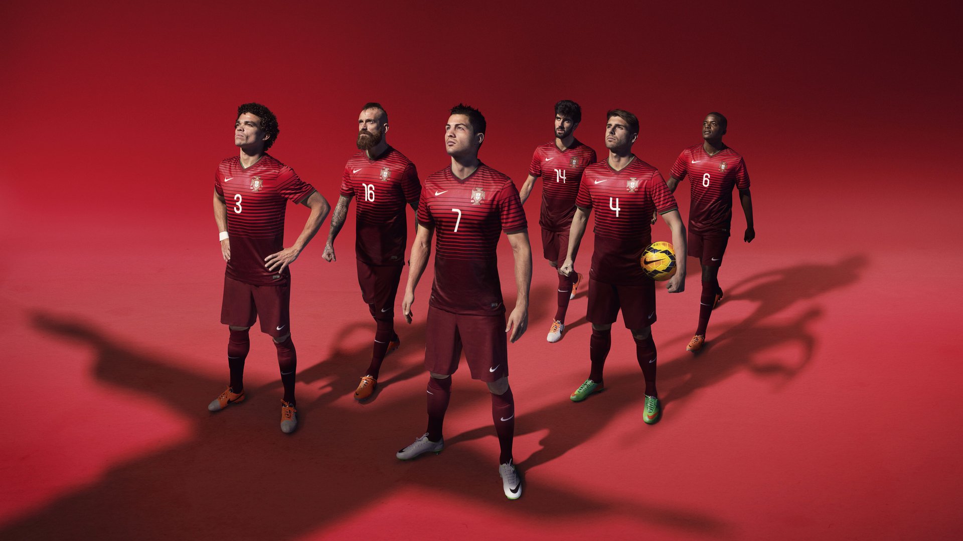 前场围抢成功助力闪电破门，前场抢断